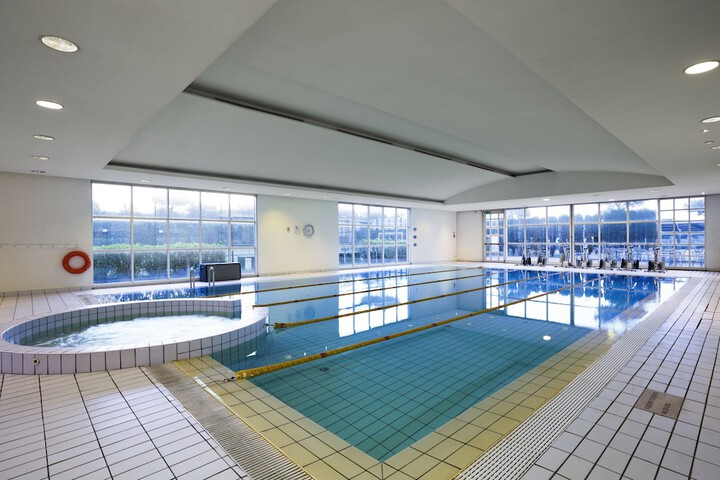 Hotel with Pool