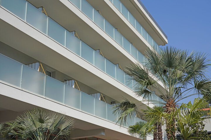 Hotel 62 of 68