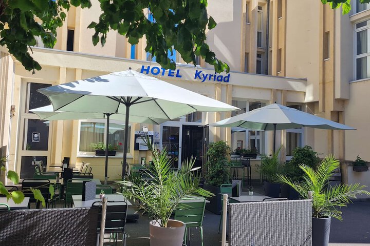 Hotel 67 of 76