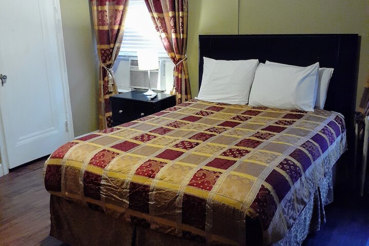 Room 5 of 26