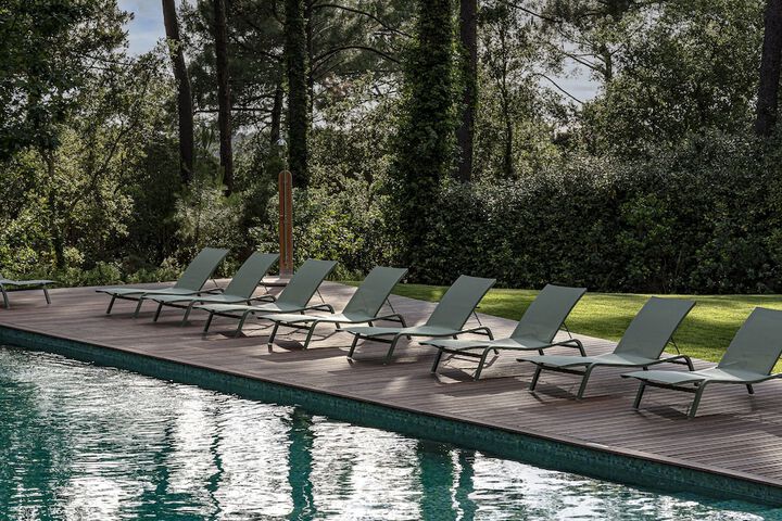 Pool 42 of 81