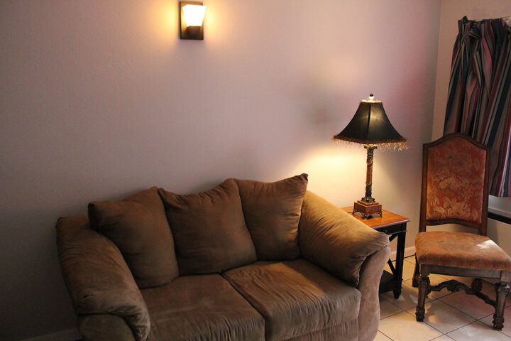 Room 75 of 219