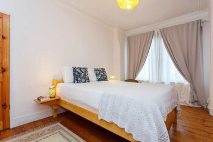 Room 11 of 21