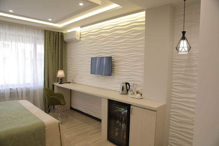 Room 33 of 59