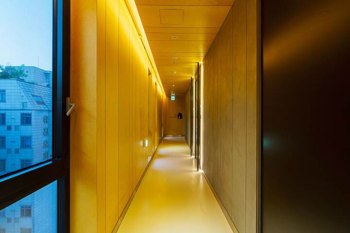 Ballroom/Hall 88 of 95