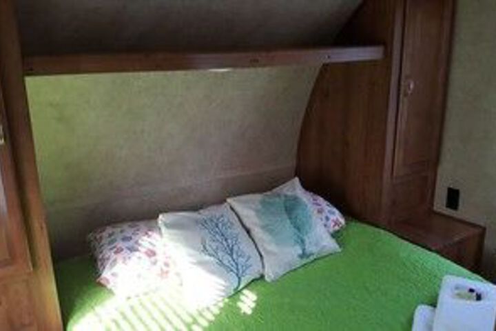 Room 46 of 132