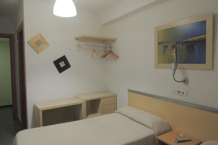 Room 15 of 46