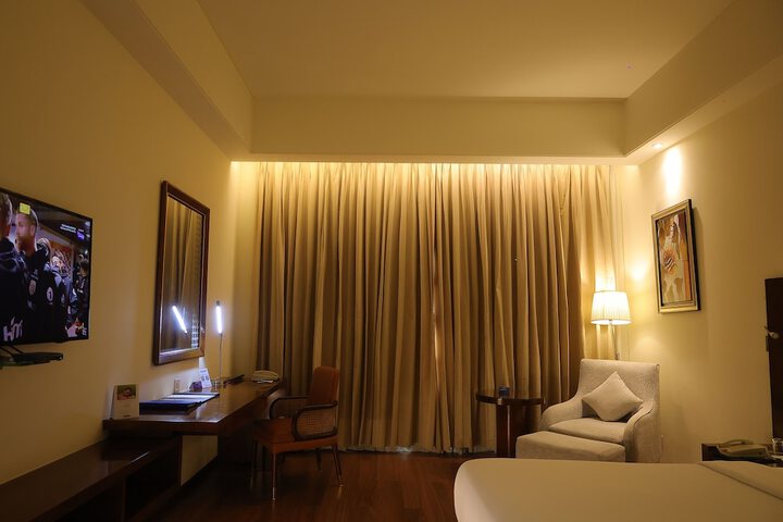 Room 15 of 112