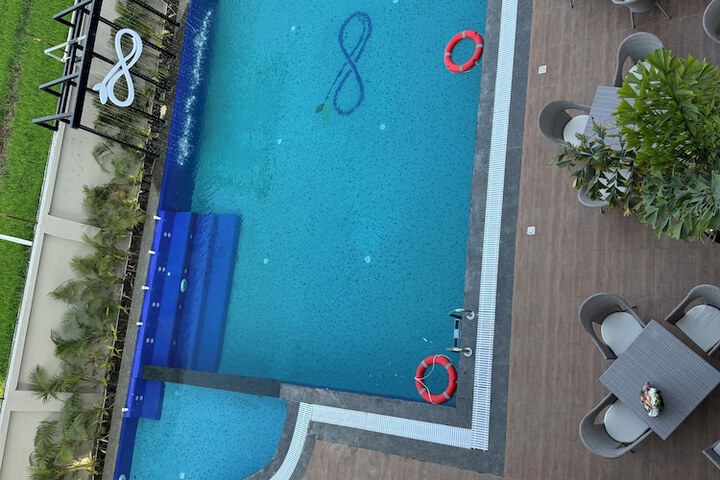 Infinity Resort & Restaurant Inb