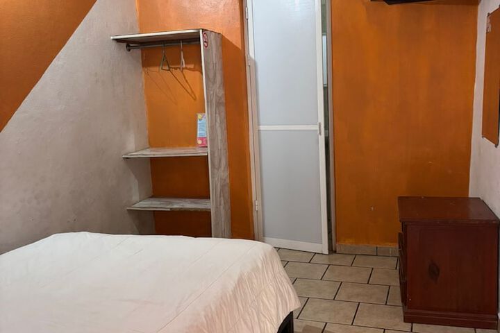 Room 30 of 70