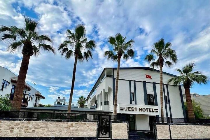 Jest Otel