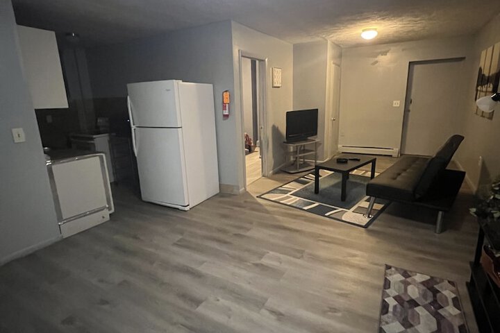 Room 12 of 17