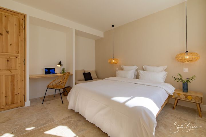 Room 15 of 47