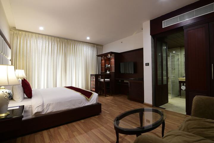 Room 31 of 81
