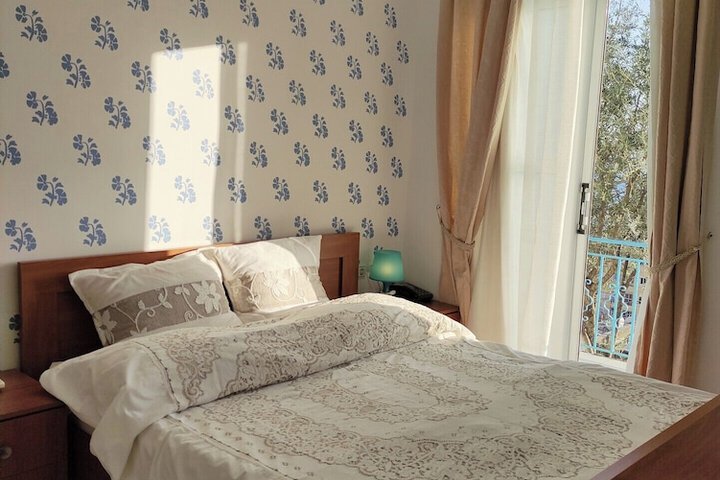 Room 75 of 177
