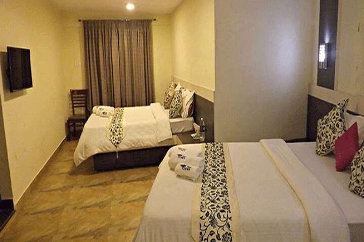 Room 8 of 26