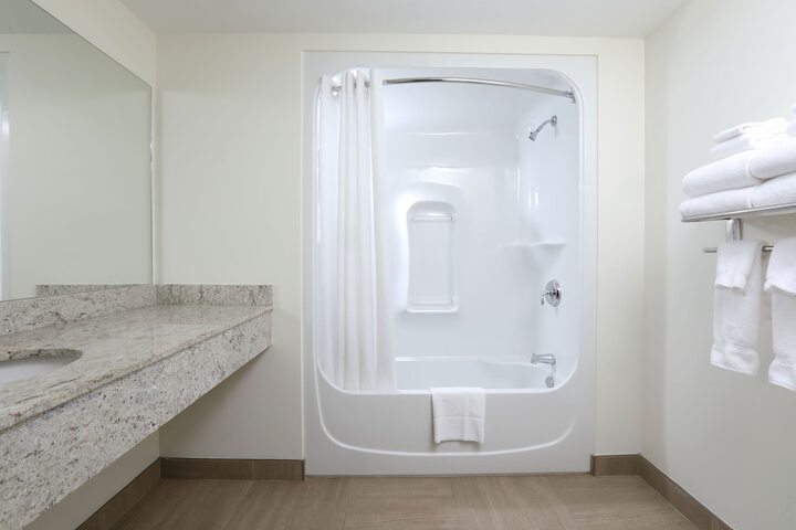 Clean Restrooms