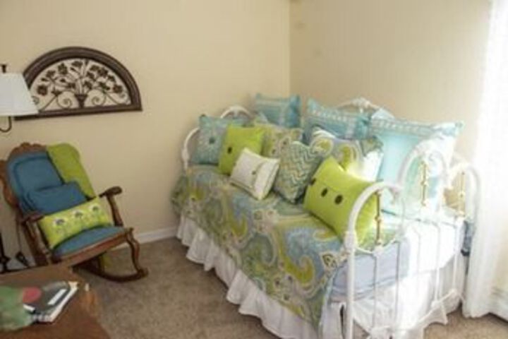 Room 28 of 46