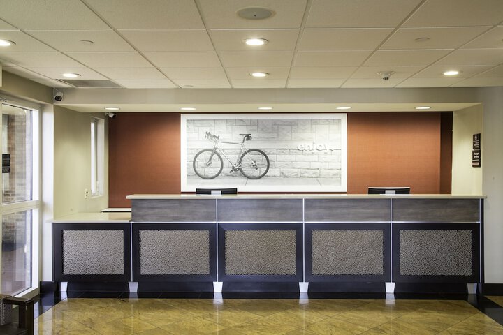 Concierge desk