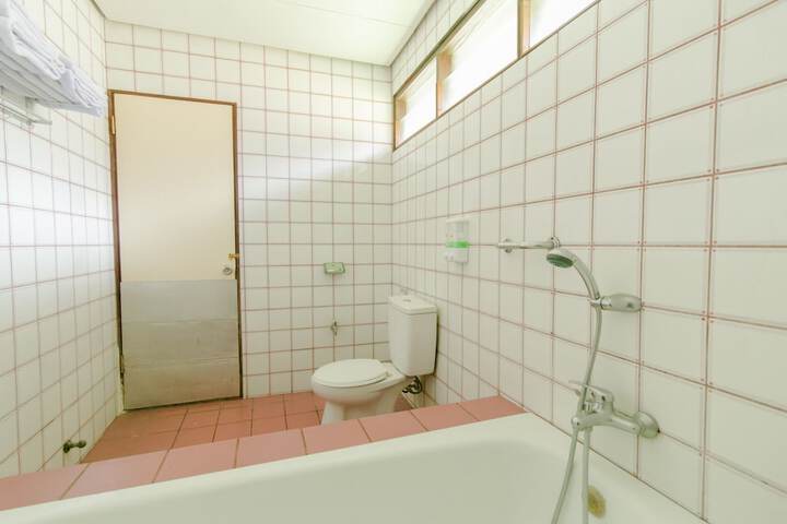 Room 46 of 57