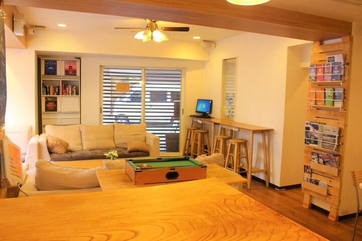 Entrance & Lobby