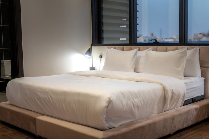 Room 3 of 59