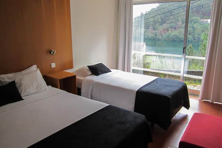 Room 16 of 63