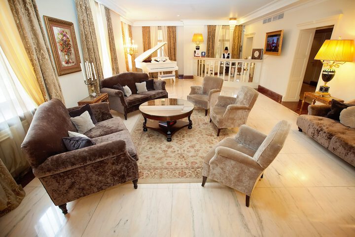 Hotel Interior 5 of 166