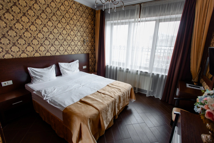 Room 30 of 50