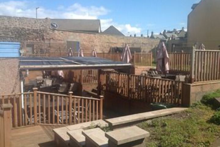 Terrace/Patio 12 of 12