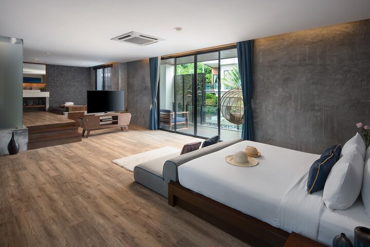 Room 74 of 225