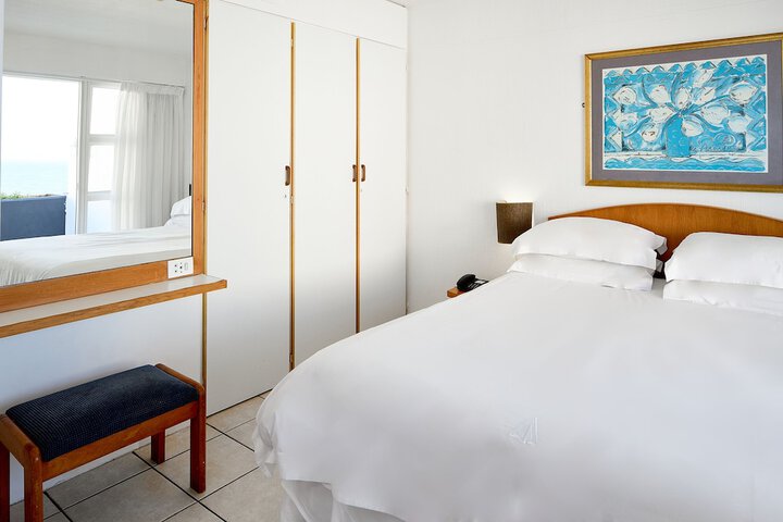 Room 26 of 191