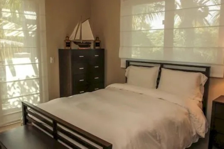 Room 3 of 26