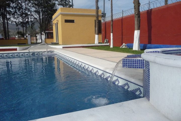 Pool Hotel