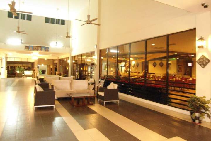 Hotel Lobby