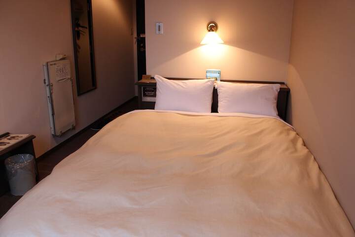 Room 15 of 31