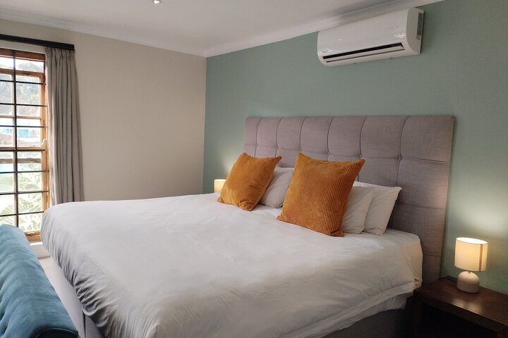 Room 28 of 103