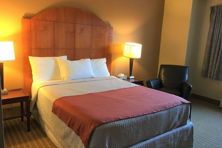 Room 5 of 43
