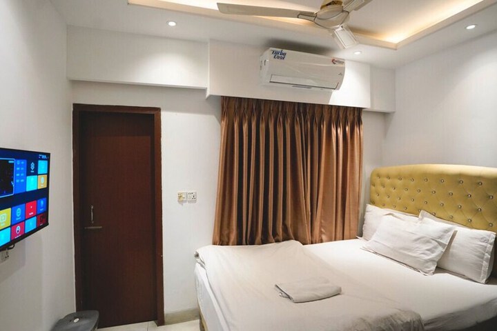 Room 19 of 26