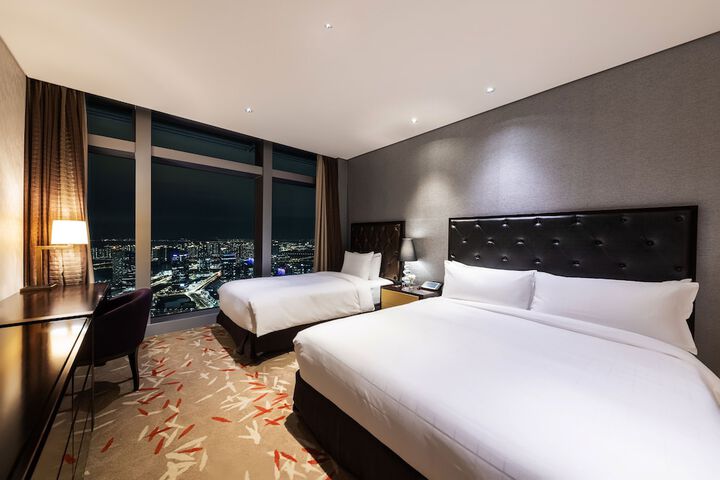 Room 19 of 71