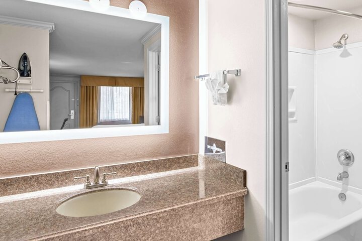 Clean Restrooms