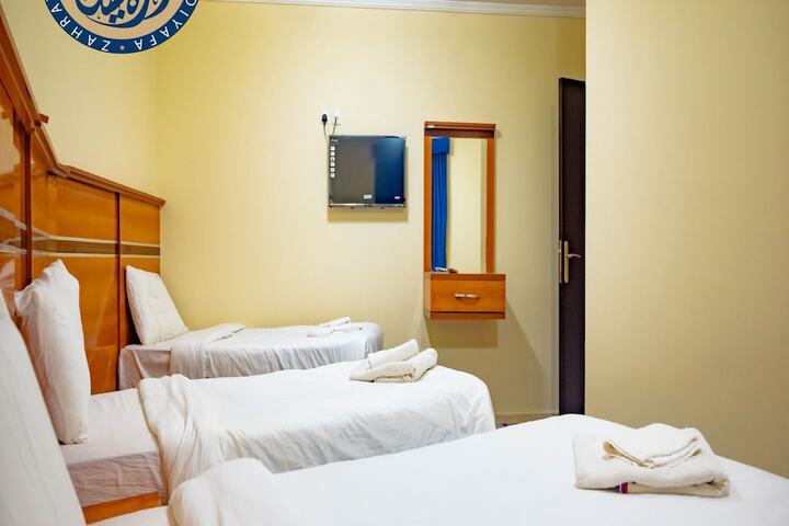 Room 8 of 21