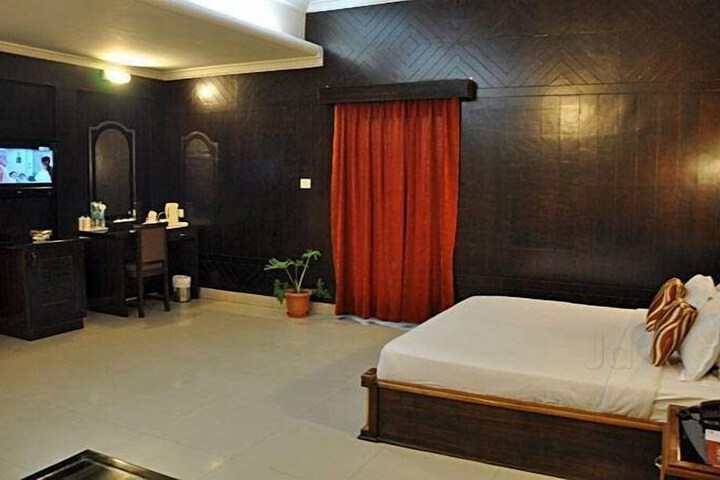 Room 21 of 65