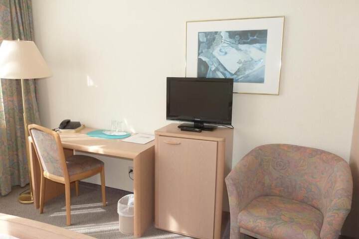 Room 7 of 60