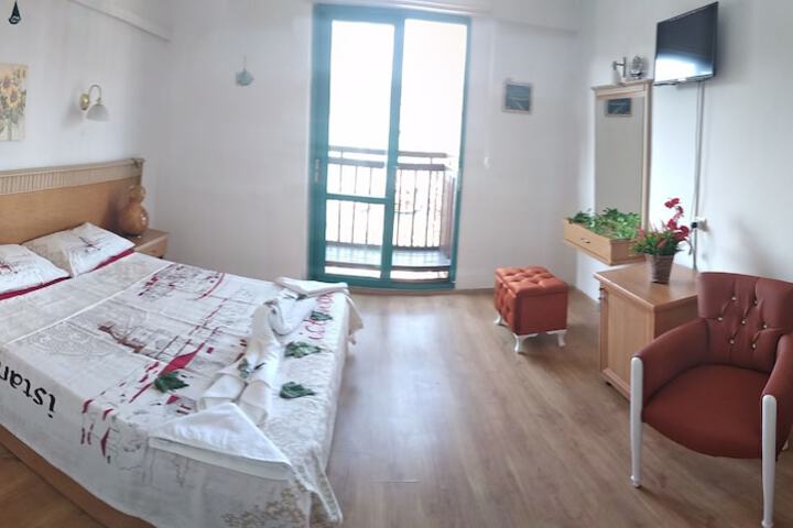 Room 14 of 91