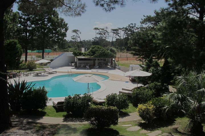 Pool 50 of 65