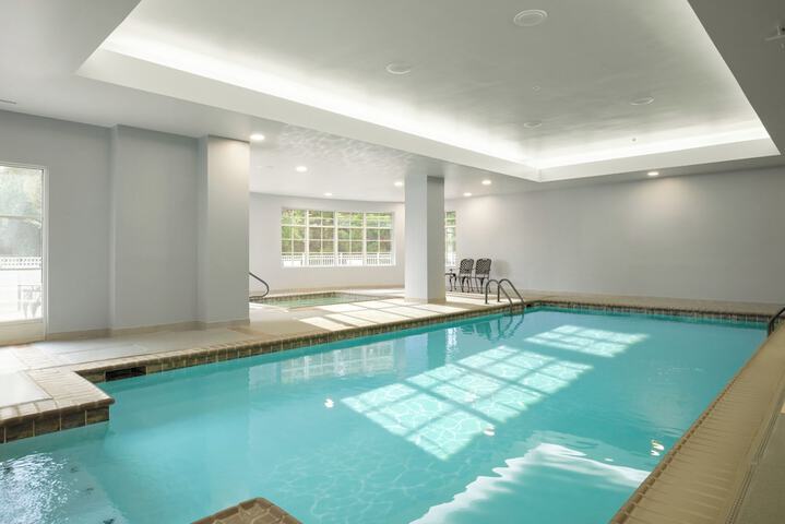 Pools & Facilities