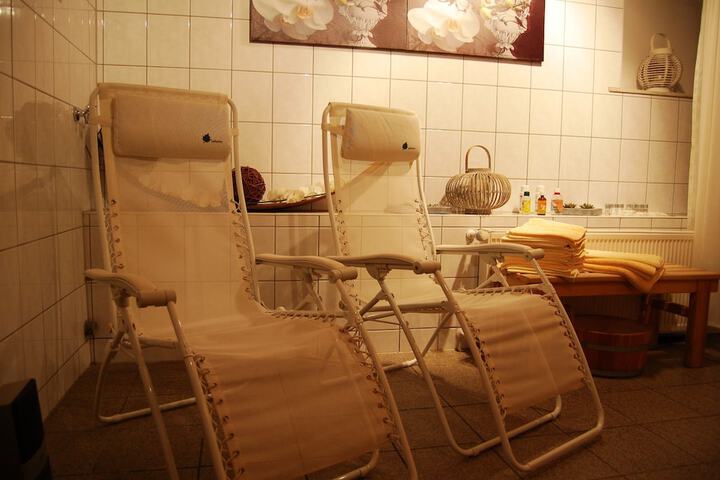 Spa 31 of 52