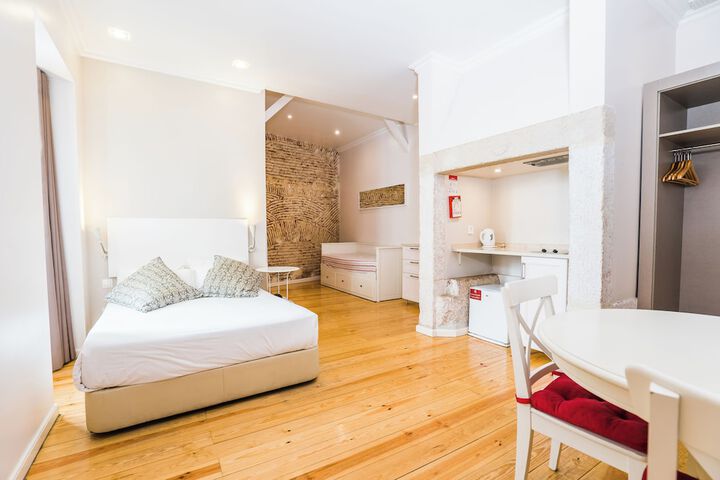 Room 45 of 85