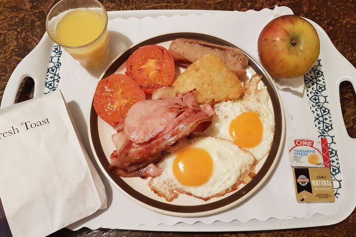 Breakfast/Coffee Service 25 of 33